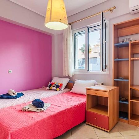 Spacious Urban Haven-Family Home, Perfect Location 칼라마타 외부 사진